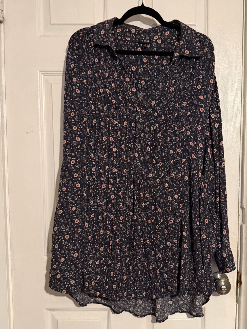 torrid Navy Long-Sleeve Floral Button-Front with Pink Flowers